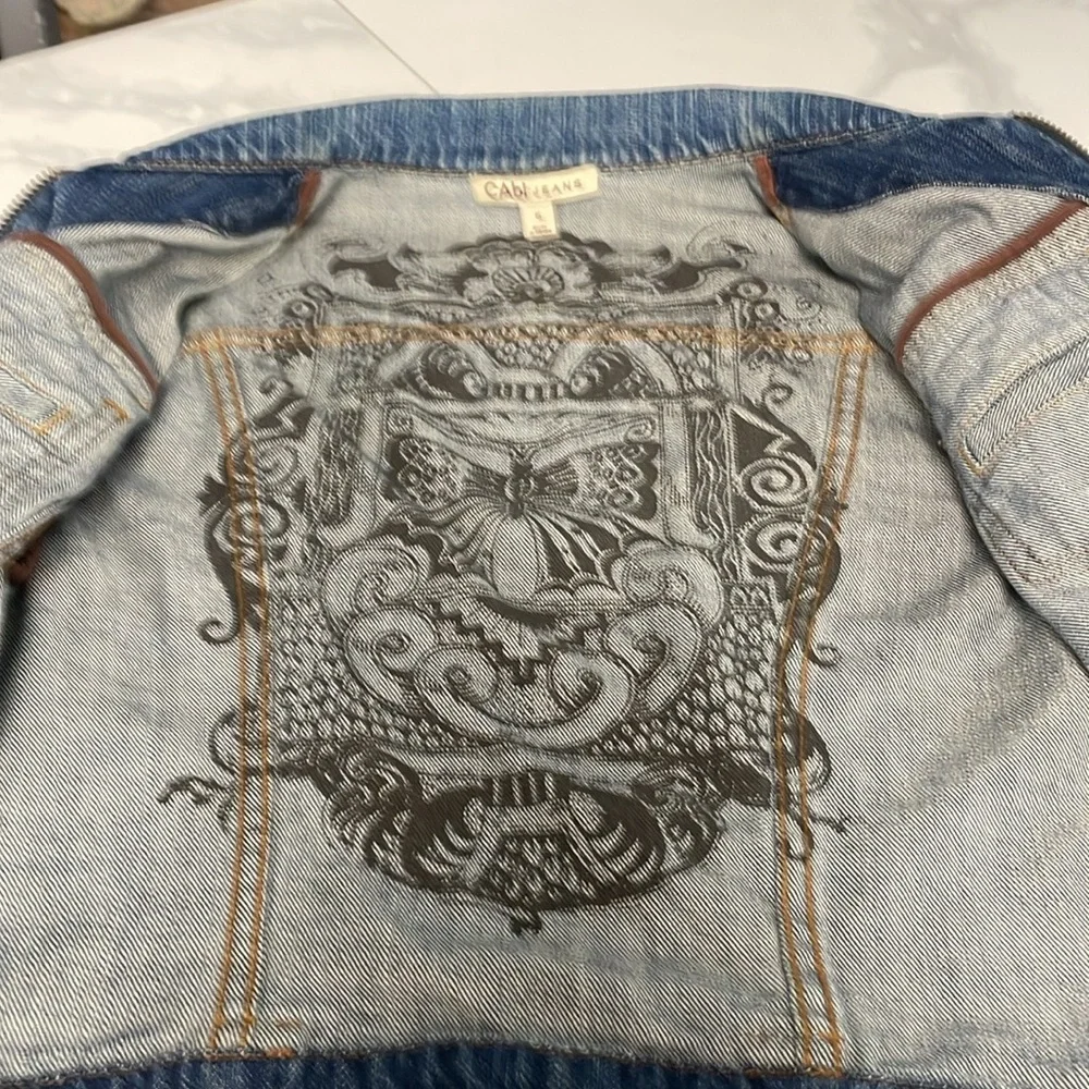 CAbi JEANS Classic Retro Key Zipper Pull Butterfly Jean Denim Jacket - Picture 10 of 10